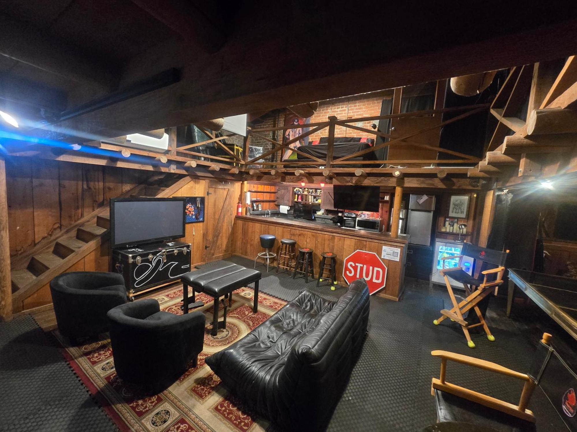 Pigpen La Hotel - Los Angeles — Photos 2